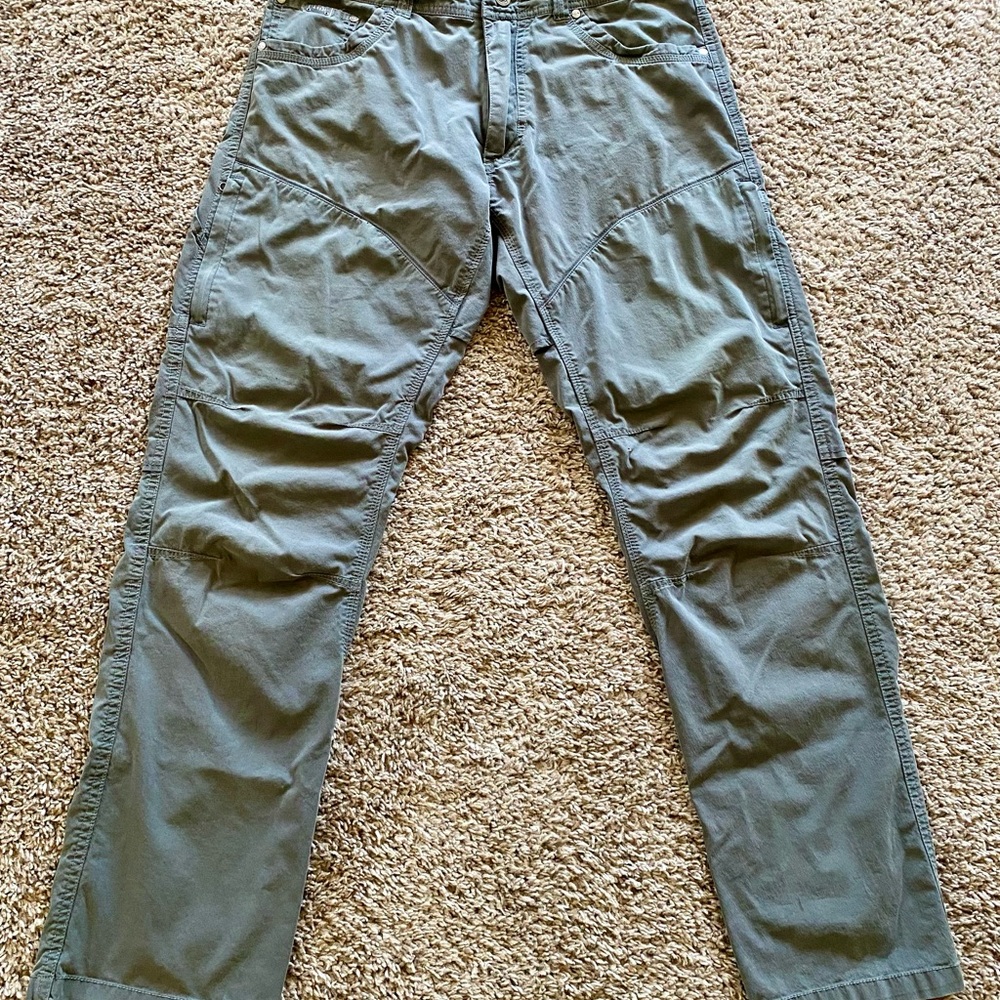 Men’s Kuhl pants 32x32